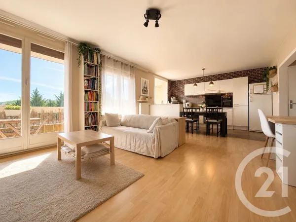 Appartement 4 pièces 80 m²