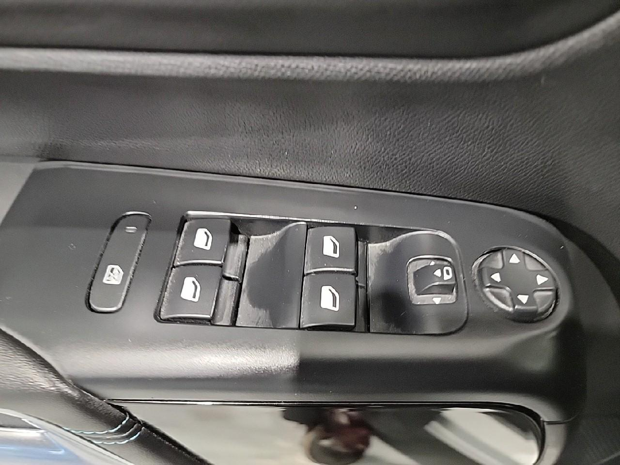 Citroën C5 Aircross bluehdi 130 s&s eat8 shine pack — photo 20