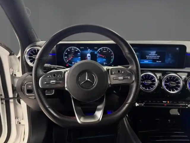 Mercedes Classe A 250 e amg line — photo 16