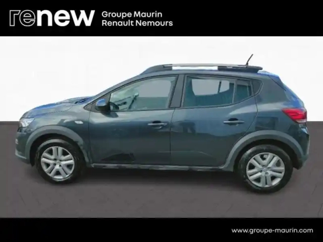 Dacia Sandero 1.0 tce 90ch confort -22 — photo 12