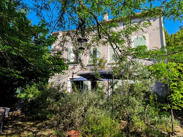 Vends maison 168 m2 entre Velleron et l'Isle sur a Sorgue