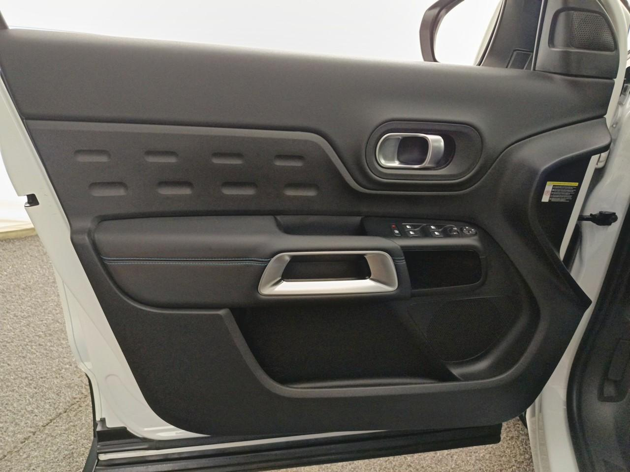 Citroën C5 Aircross puretech 130 s&s eat8 c-series — photo 19