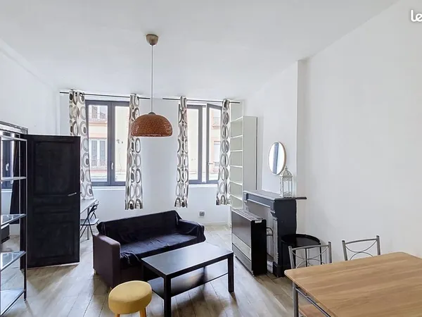 Saint-étienne - t2 meublé - 33,96m² - lumineux - proche centre-ville