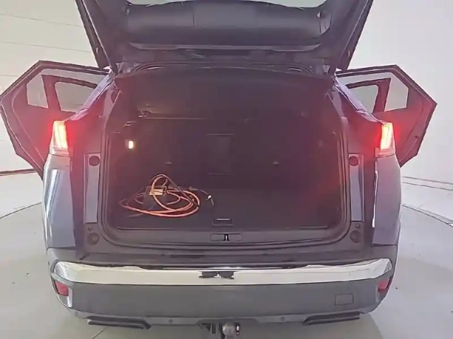 Peugeot 3008 hybrid 225 e-eat8 — photo 6
