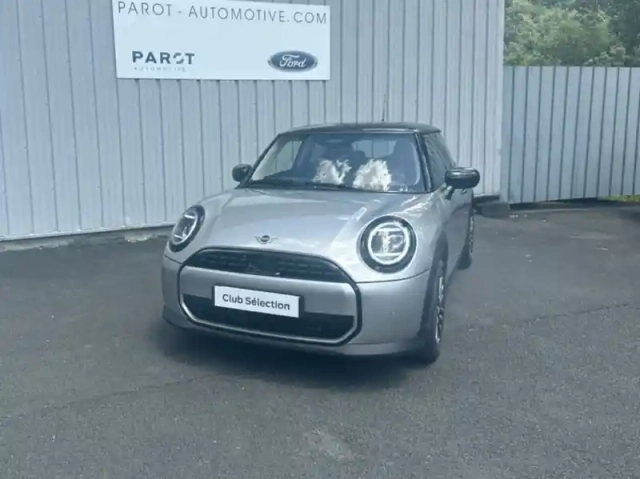 Mini Cooper c 156ch classic dkg7 — photo 23