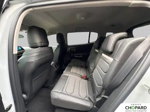 Citroën C5 Aircross hybride rechargeable 225 e-eat8 — photo 11