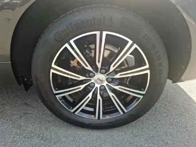 Volvo Xc60 t8 twin engine 303 + 87ch inscription luxe geartronic — photo 11