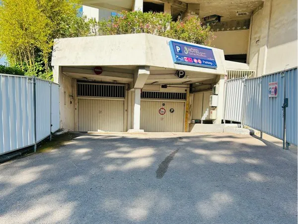 Mettre en location place dans le parking sécurisé