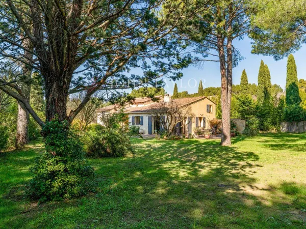 Maison 7 pièces 138 m²