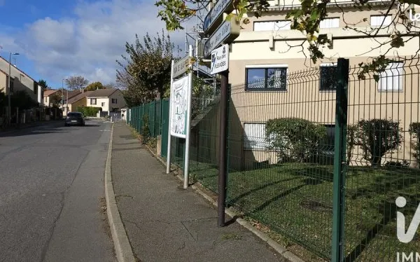 Parking/box Les Mureaux