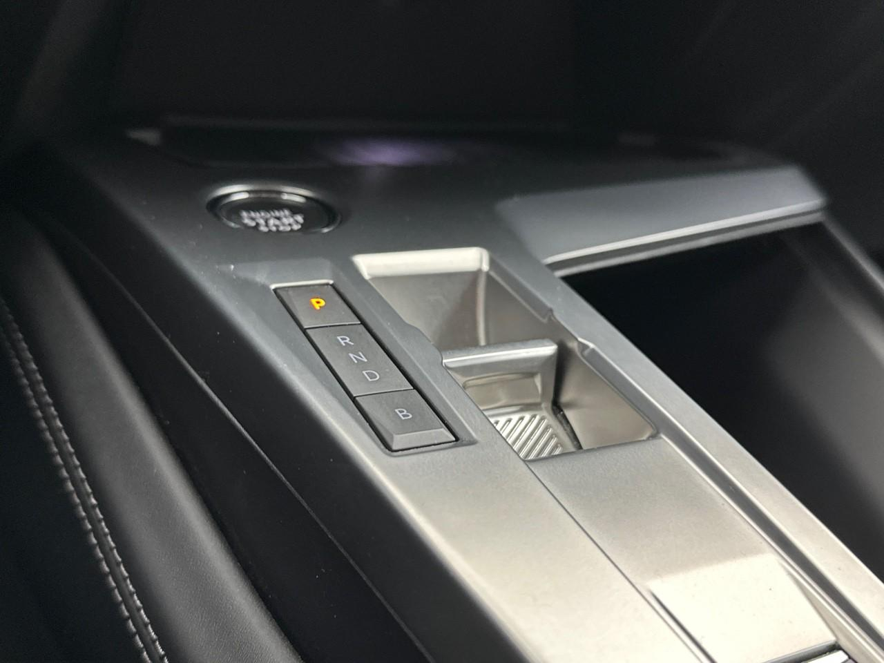 Peugeot 308 sw phev 180 e-eat8 allure pack — photo 30
