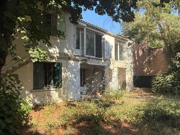 Maison 5 pièces 194 m²