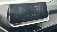 Peugeot 208 Style PureTech 100 S S BVM6 — photo 13