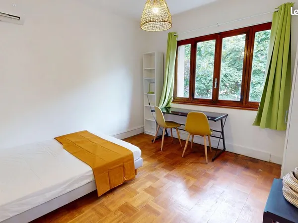 Chambre dans une colocation clés en main Lyon 8 - Disponible le 31 octobre