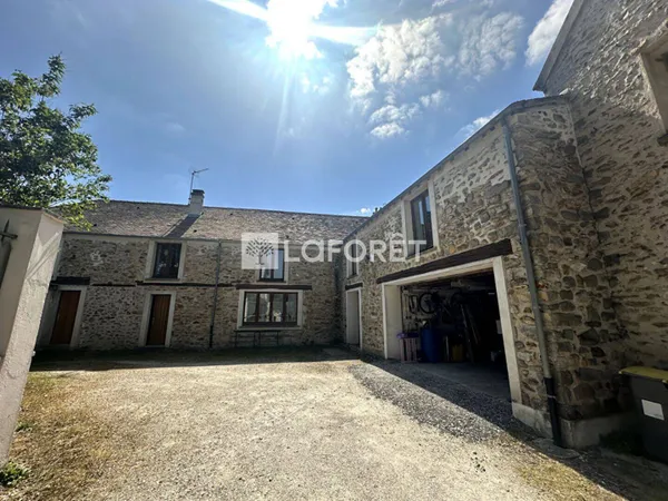 Maison 8 pièces 259 m²