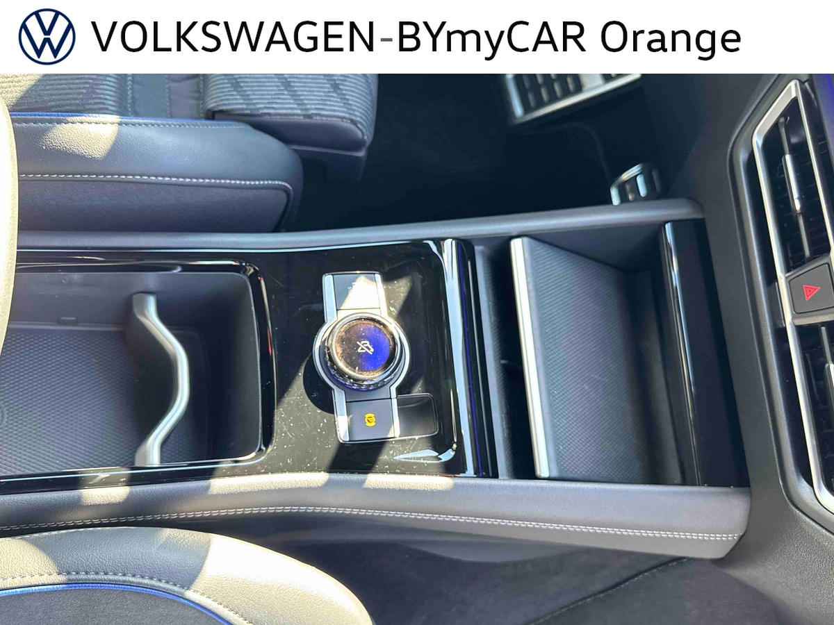 Volkswagen Tiguan 1.5 eTSI 150ch DSG7 — photo 13