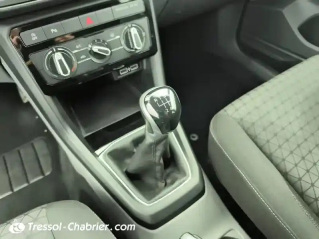 Volkswagen T-Cross 1.0 tsi 95 start/stop bvm5 lounge — photo 5