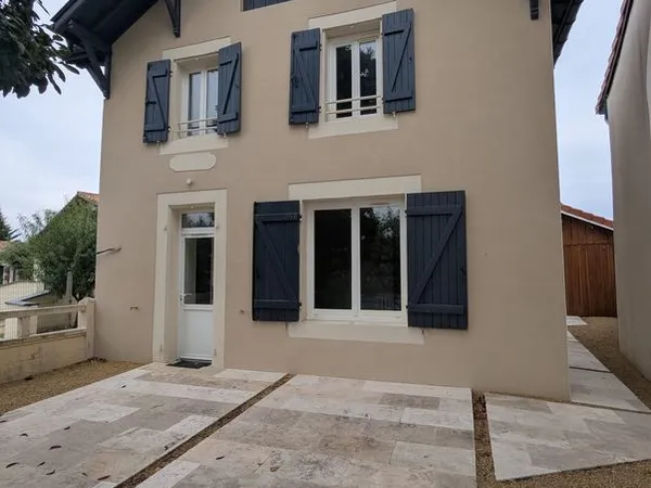 Maison de village à louer