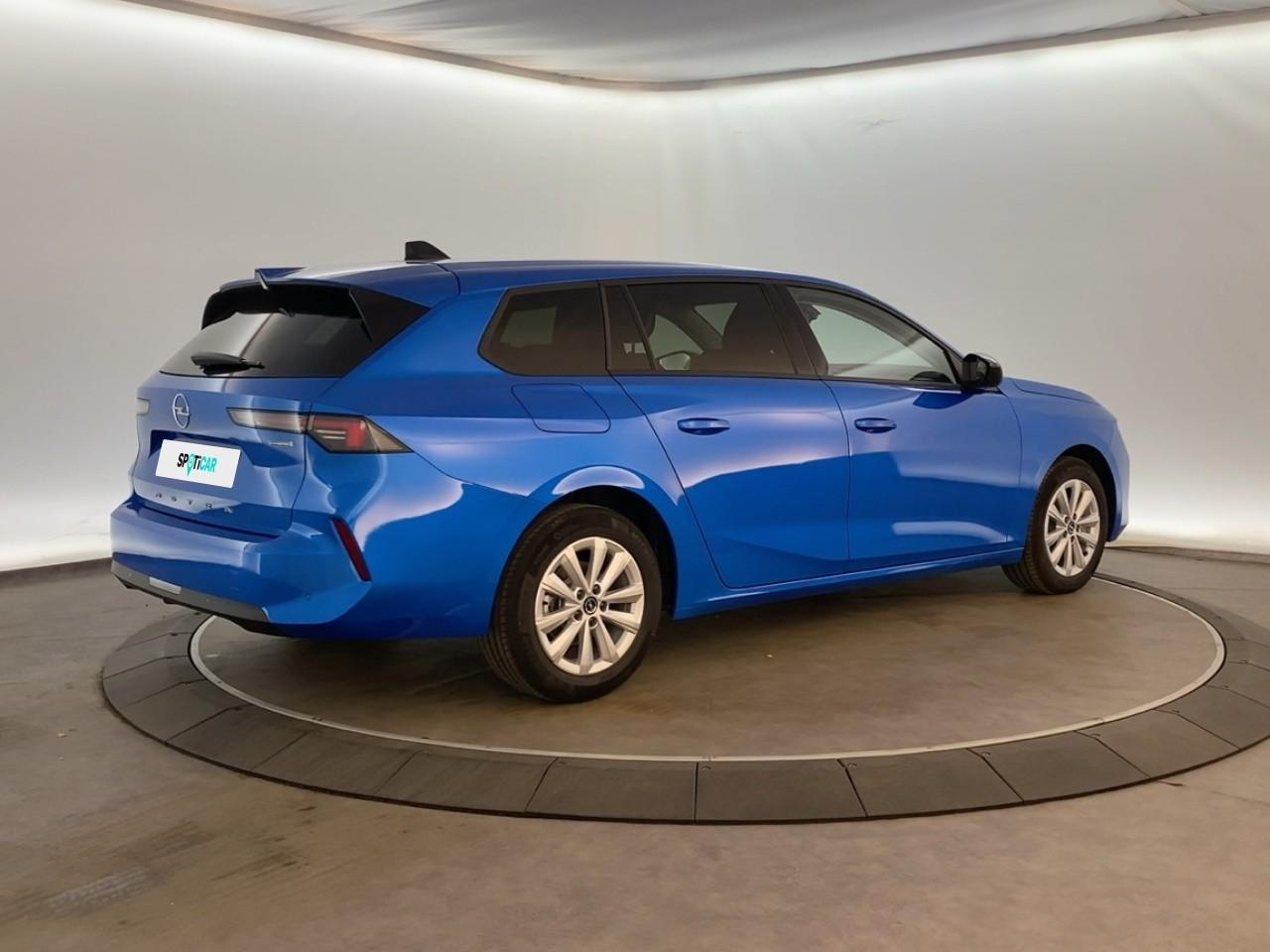 Opel Astra sports tourer 1.2 turbo hybride 136 ch e-dct6 — photo 7