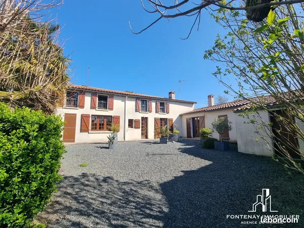 Maison 7 pièces 197 m²