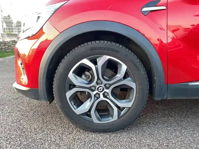 Renault Captur e-tech 145 - 21 — photo 43
