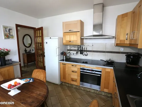Maison 7 pièces 130 m²