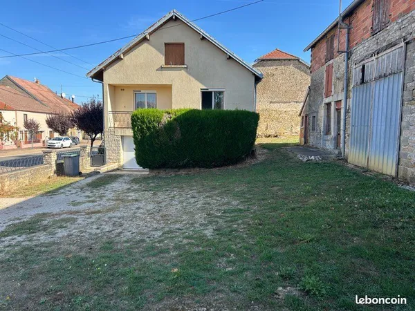 Bannes, Maison 100m2, 3 chambres, 120 000
