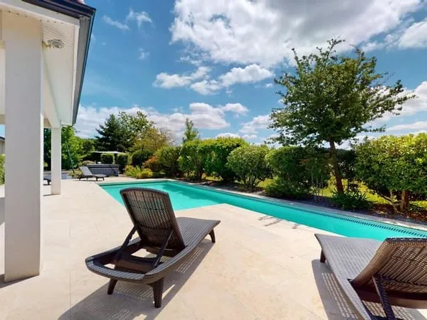 Maison familiale de plain-pied - 5 chambres