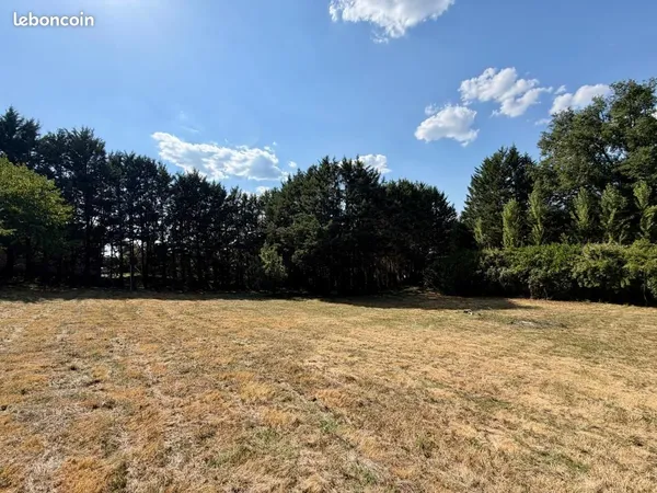 Terrain 2 500 m² Vergt