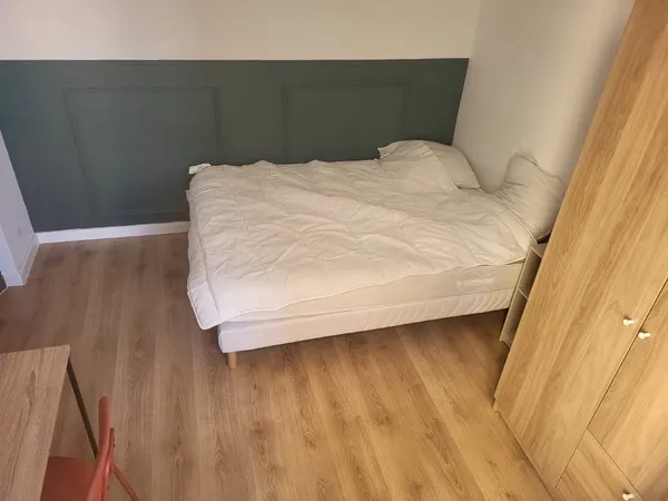 Loue en colocation appartement meublé 70m² pour 3 personnes