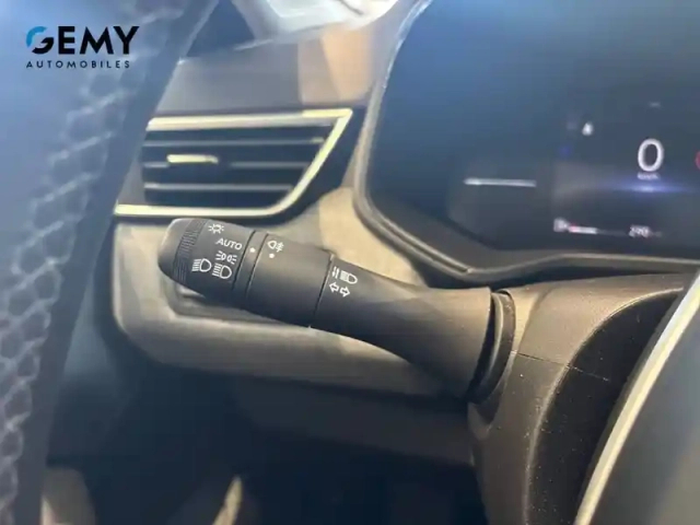 Renault Clio tce 90 ch — photo 16