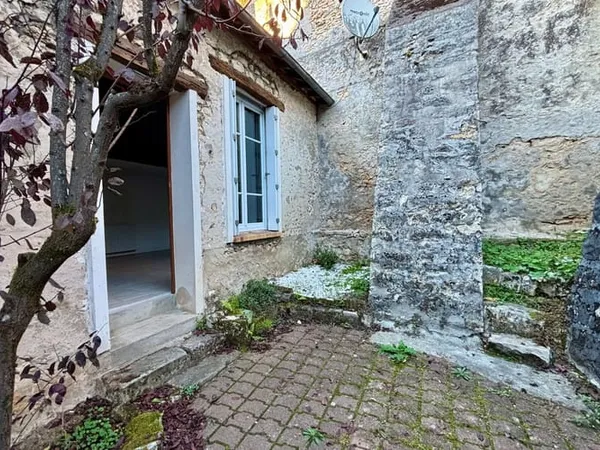 Maison 2 pièces 53 m²
