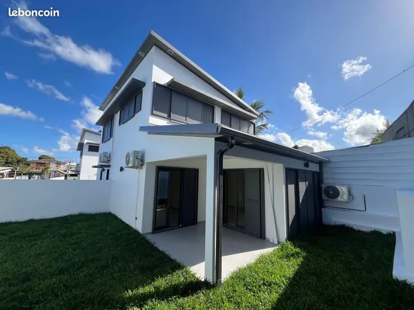 Villa 3 pièces 110 m²
