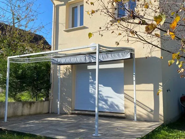 Maison individuelle Elancourt village