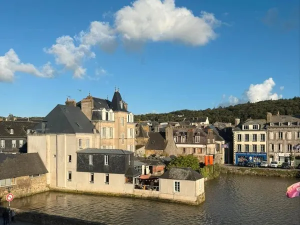 Grand studio lumineux vue quais