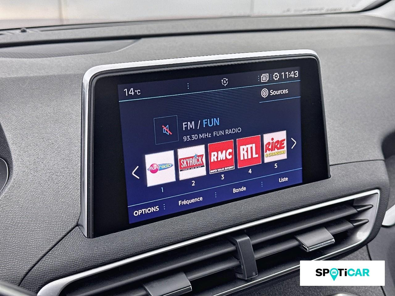 Peugeot 3008 1.5 bluehdi 130ch e6.c allure s&s — photo 13