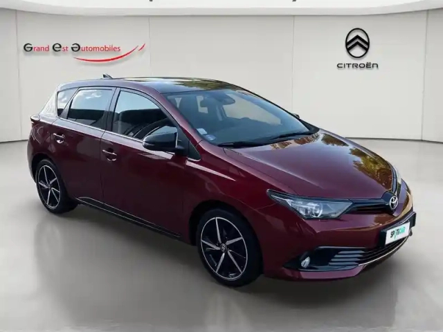 Toyota Auris 1.2 turbo 116ch collection — photo 9