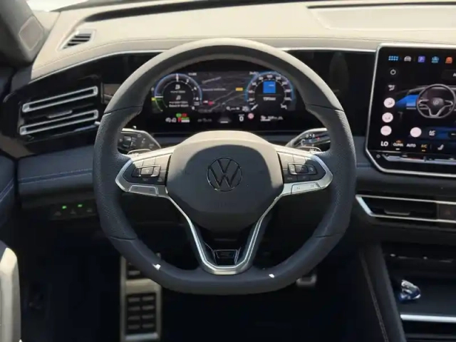 Volkswagen Tiguan 1.5 ehybrid 204ch dsg6 — photo 29