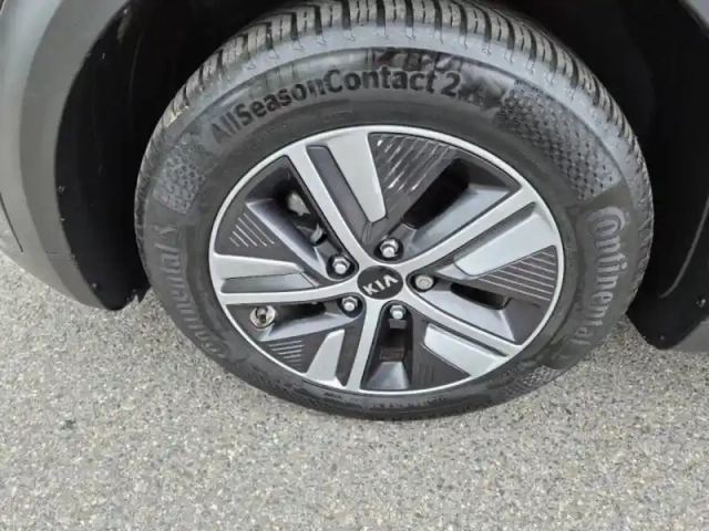 Kia Niro 1.6 gdi 105ch isg + plug-in 60.5ch premium dct6 — photo 9