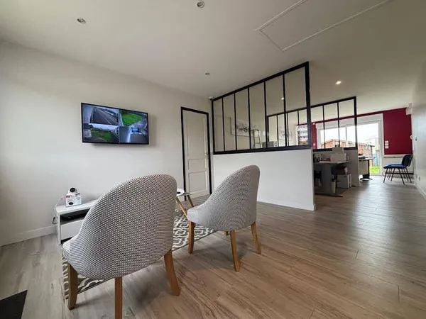 Local 120 m²
