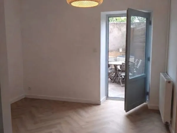 Charmante petite maison de ville 50 m² - Extérieur, cave et grenier