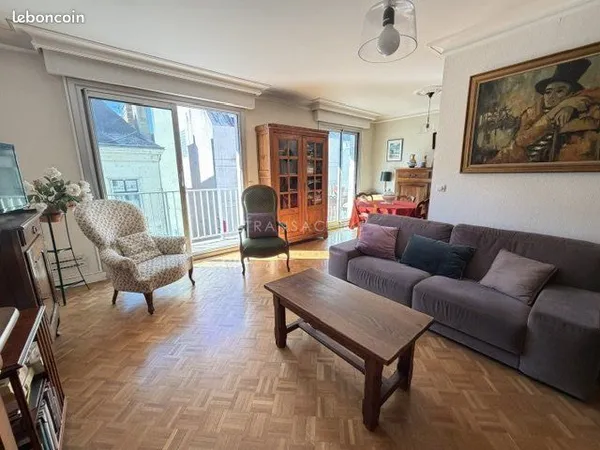 Appartement 4 pièces 82 m²