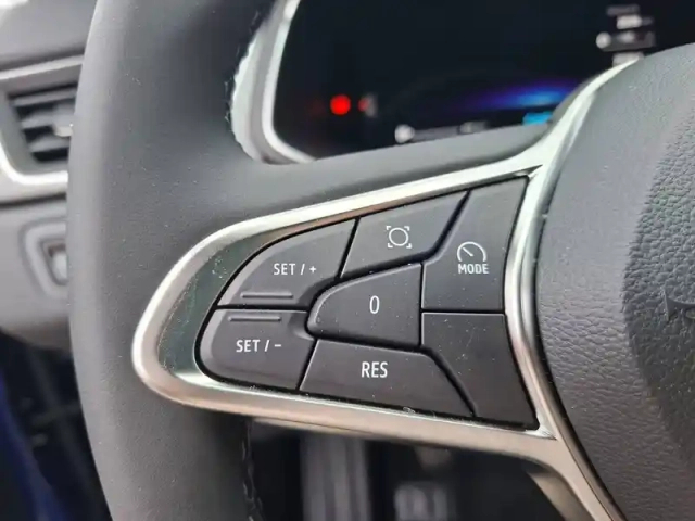 Renault Captur tce 90 ch — photo 17