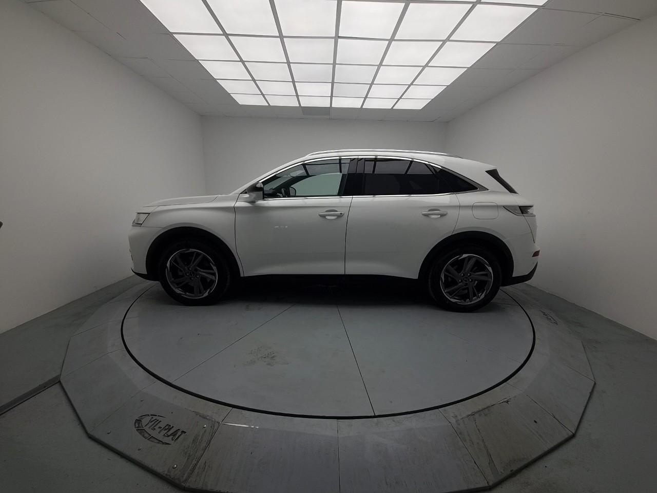 Ds Ds 7 crossback crossback hybride e-tense 300 eat8 4x4 rivoli — photo 2