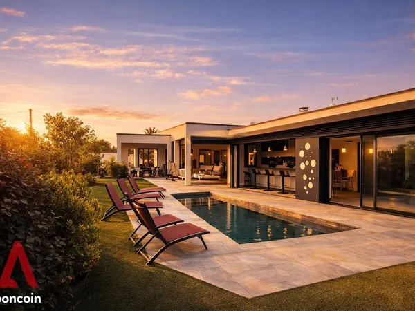 Villa 7 pièces 241 m²