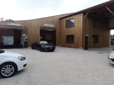 Vends garage automobile avec matériel prêt a travailler
