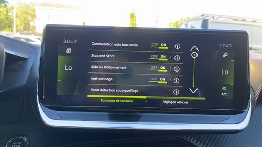 Peugeot 2008 1.2 PureTech 130 - GT-Line – 2020 – 83577 km – Essence – Boîte Manuelle — photo 19