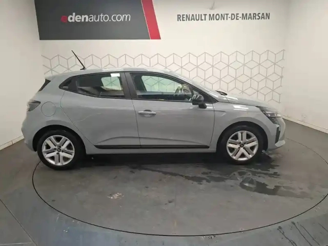 Renault Clio tce 90 ch gsr2 — photo 7
