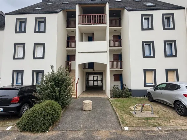 APPARTEMENT DUPLEX T2 RESIDENCE AVEC PISCINE ET TENNIS