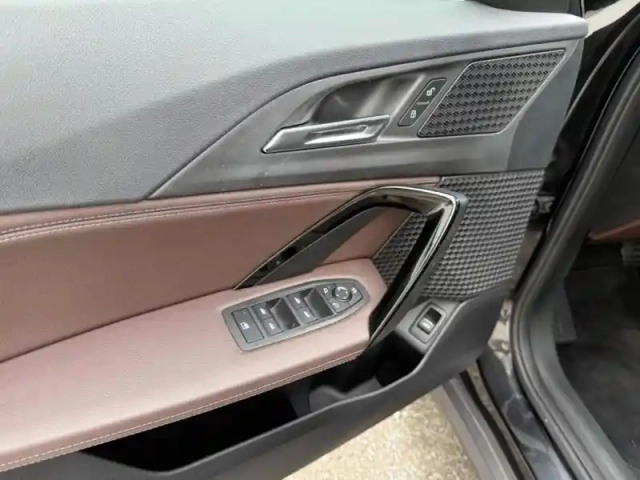 Bmw X1 sdrive18d 150ch business design — photo 21